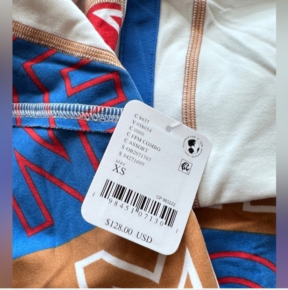 Free People Movement Dawn To Dusk Printed Hoodie NWT Sz XS - Picture 7 of 11